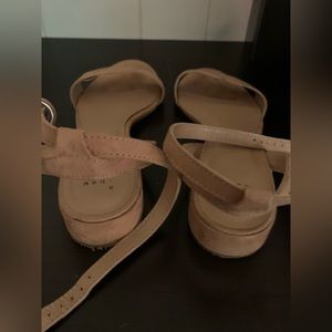 7.5 women’s show, small heel